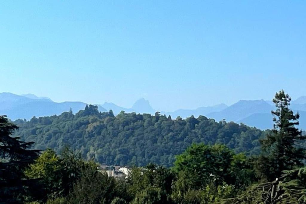 Apartamento Pau Centre Vue Sur Les Pyrenees Pour 2 Nuits Au Minimum Exterior foto